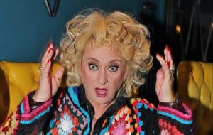 Karin Bloemen Ajdj 011121 (1)