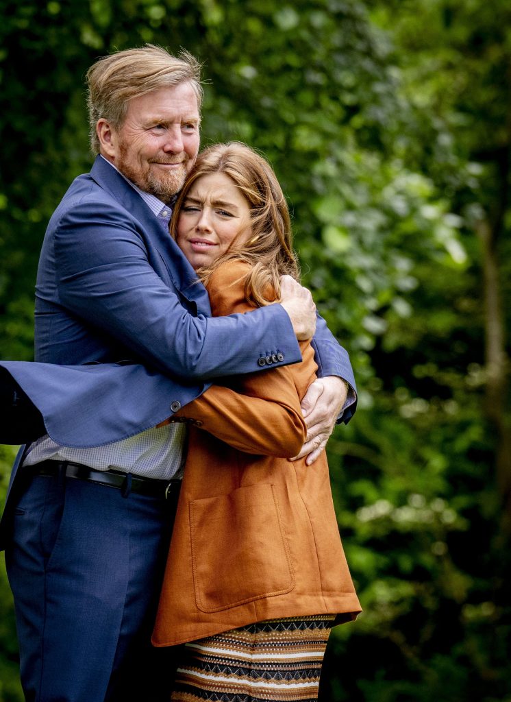 Fotosessie Met Koning Willem Alexander, Koningin Máxima, De Prinses Van Oranje, Prinses Alexia En Prinses Ariane