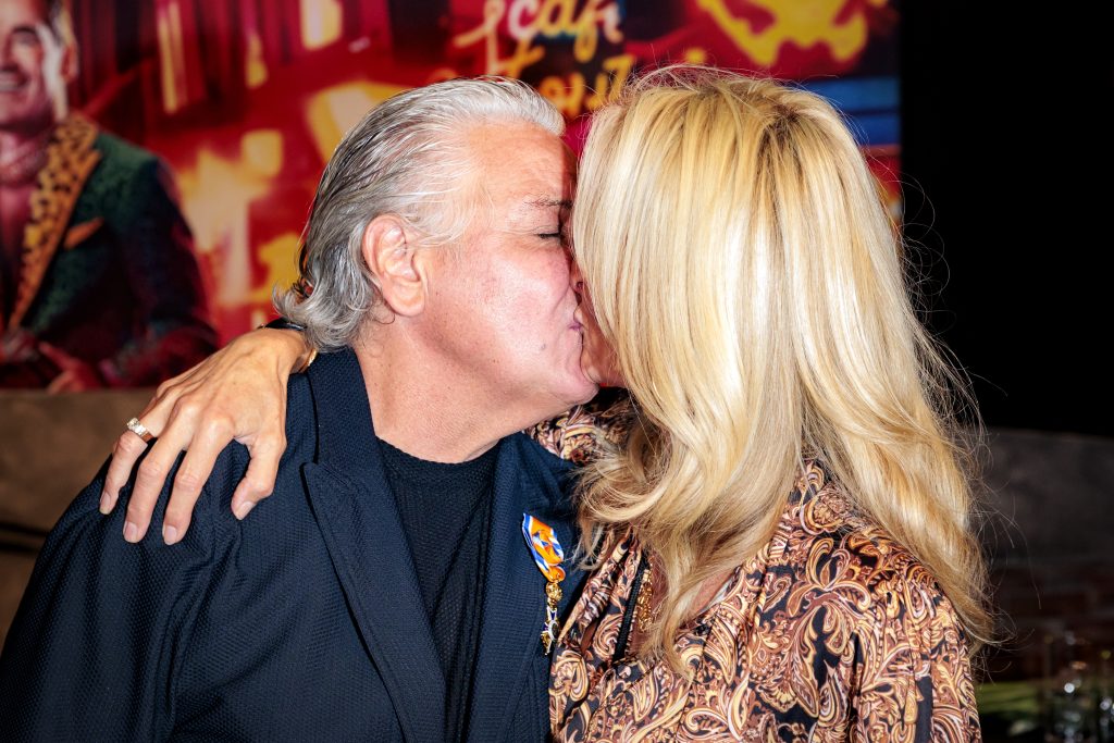 René Froger Ontvangt Koninklijke Onderscheiding