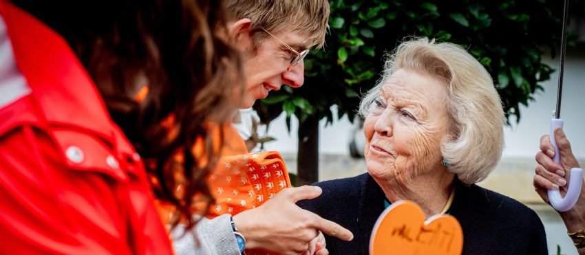 Prinses Beatrix Aanwezig Bij Het Oranjepad Van Het Prinses Beatrix Spierfonds