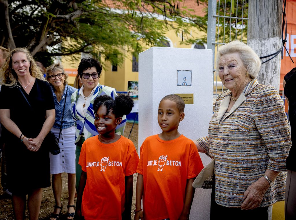 Prinses Beatrix Bezoekt Bonaire Dag 1