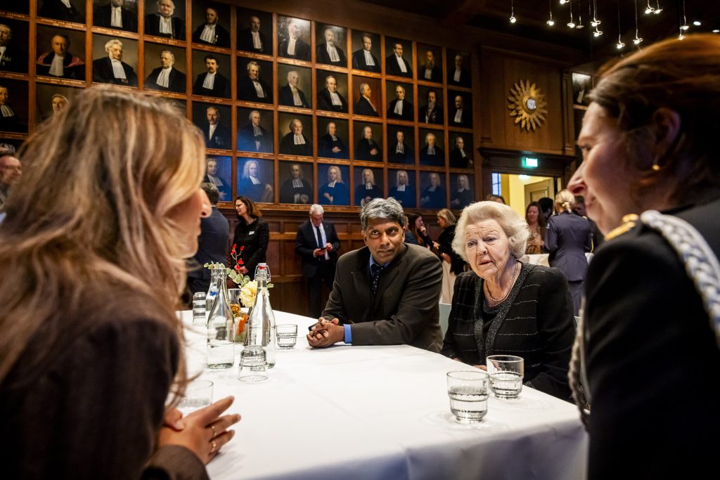 Prinses Beatrix Bij Interreligieuze Netwerk In Vrijheid Verbonden