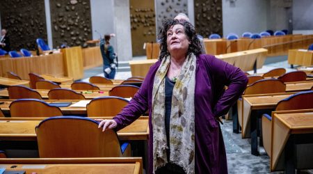 Caroline van der Plas