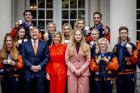 Koninklijke Onderscheiding Medaillewinnaars met oa Jutta Leerdam