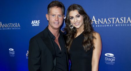 Premiere Musical Anastasia Rode Loper