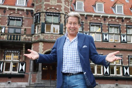 Hans Kazan Bureau Bitoen (6)