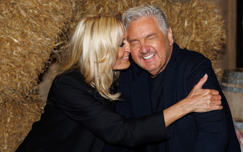 Perslunch De Frogers: Groeten Uit... Het Zwarte Woud