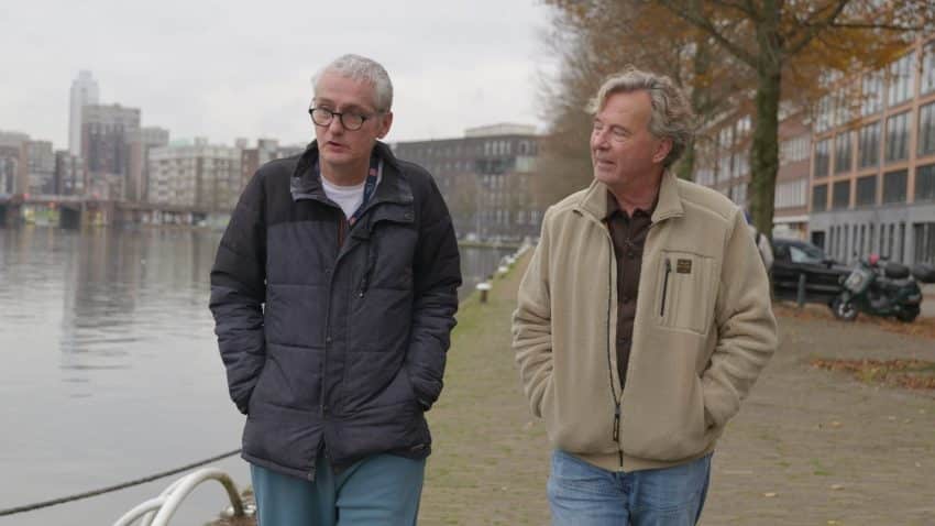 Bert van Leeuwen ontmoet mensen die niet worden opgegeven in nieuw seizoen EO-programma ‘Soep, sores en soelaas’