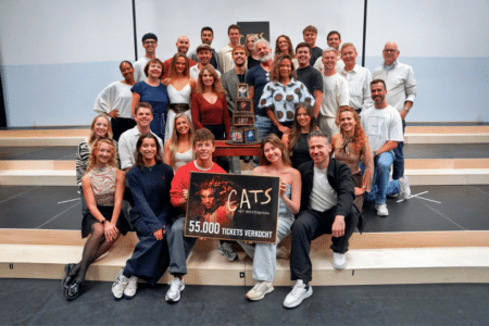 Cats Cast Met Tickets Bij Persbericht Horend
