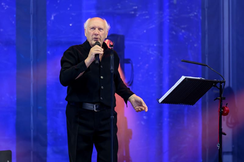 Royal Park Live Herman Van Veen